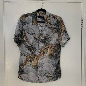 Light summer all saints shirt